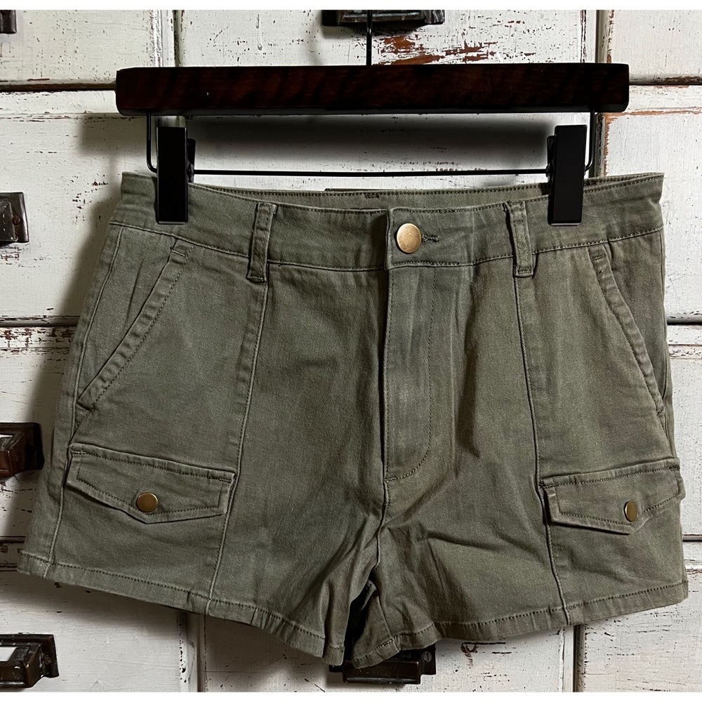 Modcloth Shorts Size 12